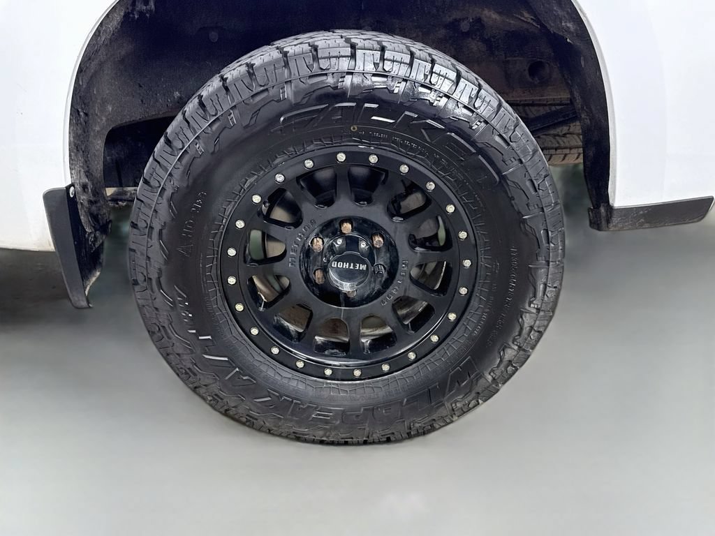 Used 2019 Chevrolet Silverado 1500 LT w/ All-Star Edition RWD image 30