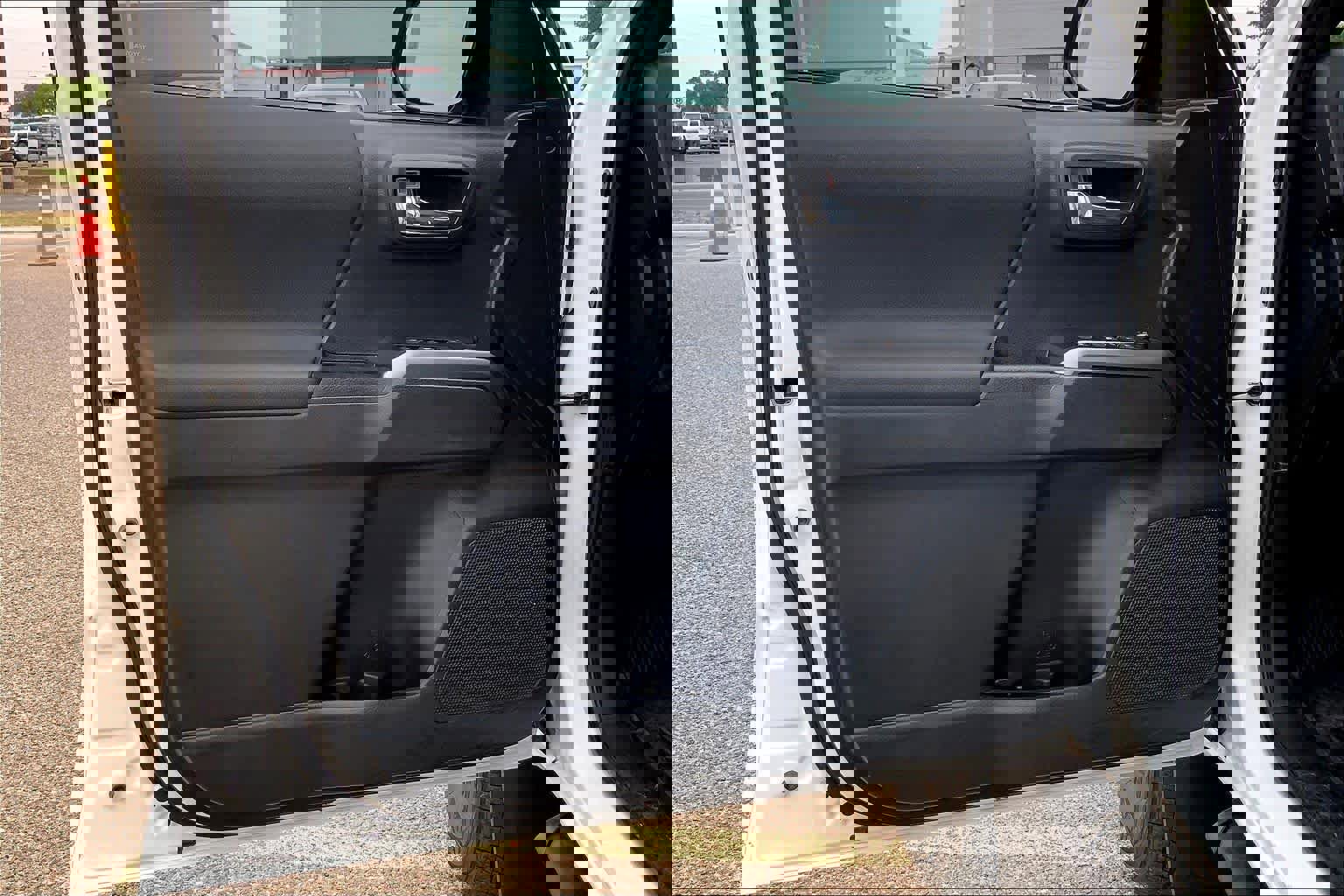 Used 2023 Toyota Tacoma TRD Sport w/ Technology Package image 22