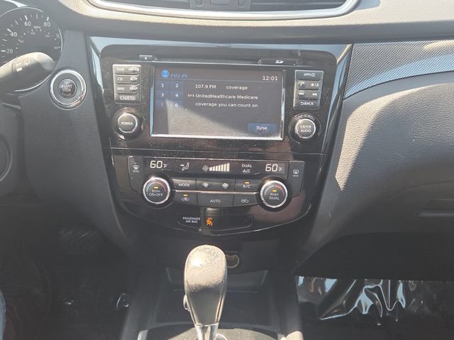 Used 2016 Nissan Rogue SL w/ SL Premium Package FWD image 28