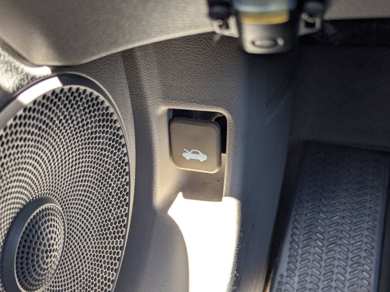 Used 2011 Honda Civic LX image 30