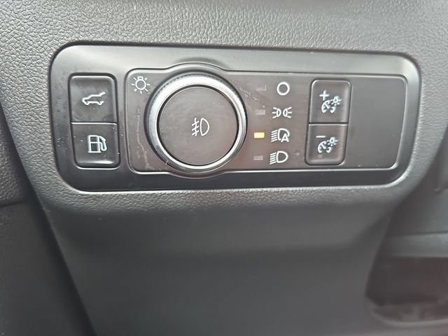 Used 2023 Ford Escape ST-Line Select AWD/4WD image 19
