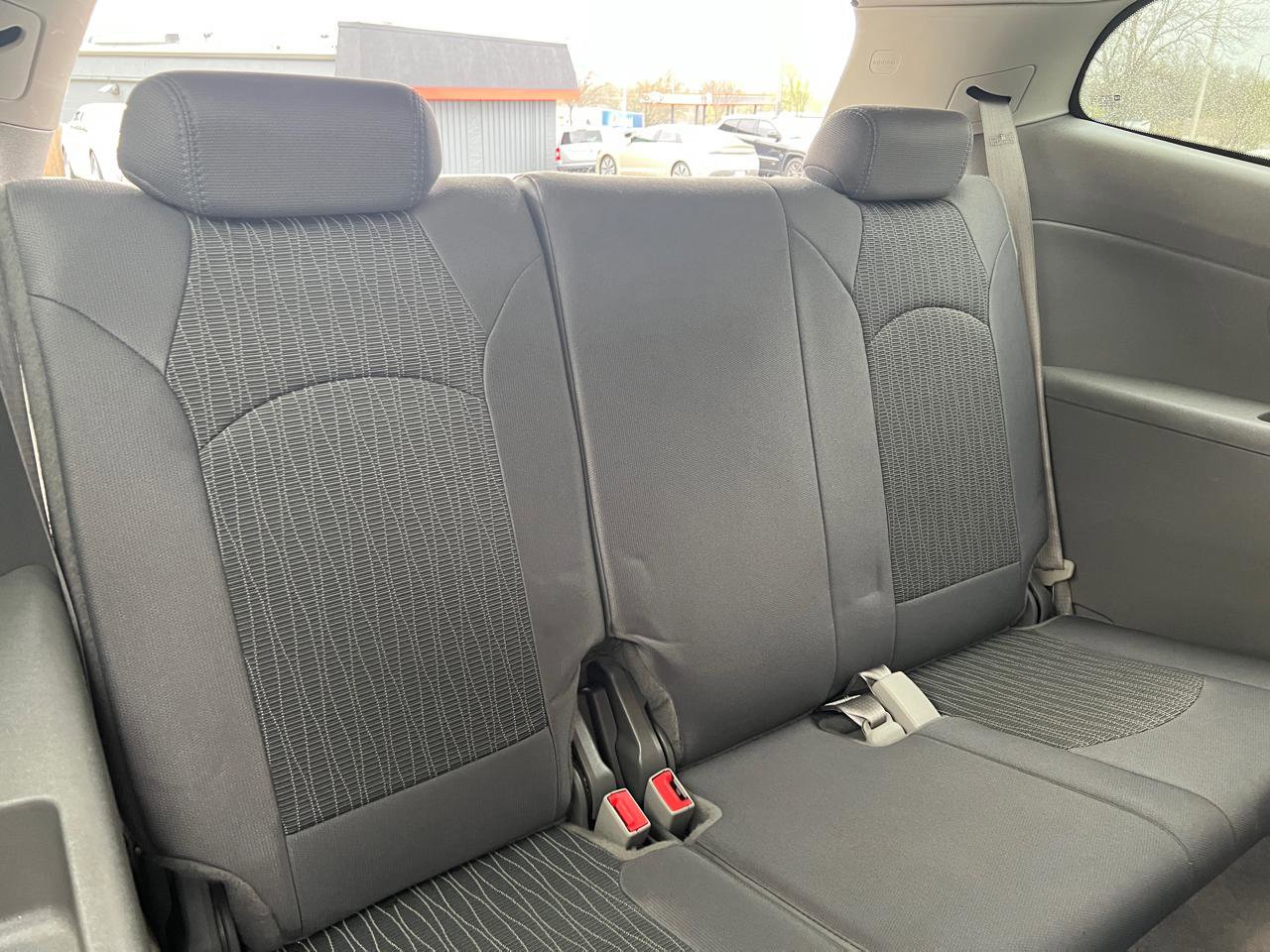 Used 2013 Chevrolet Traverse LS image 31