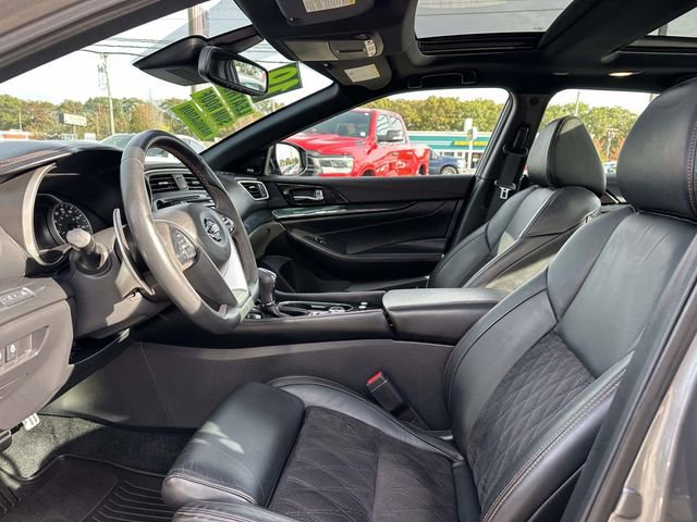 Used 2019 Nissan Maxima SR w/ Premium Package image 10