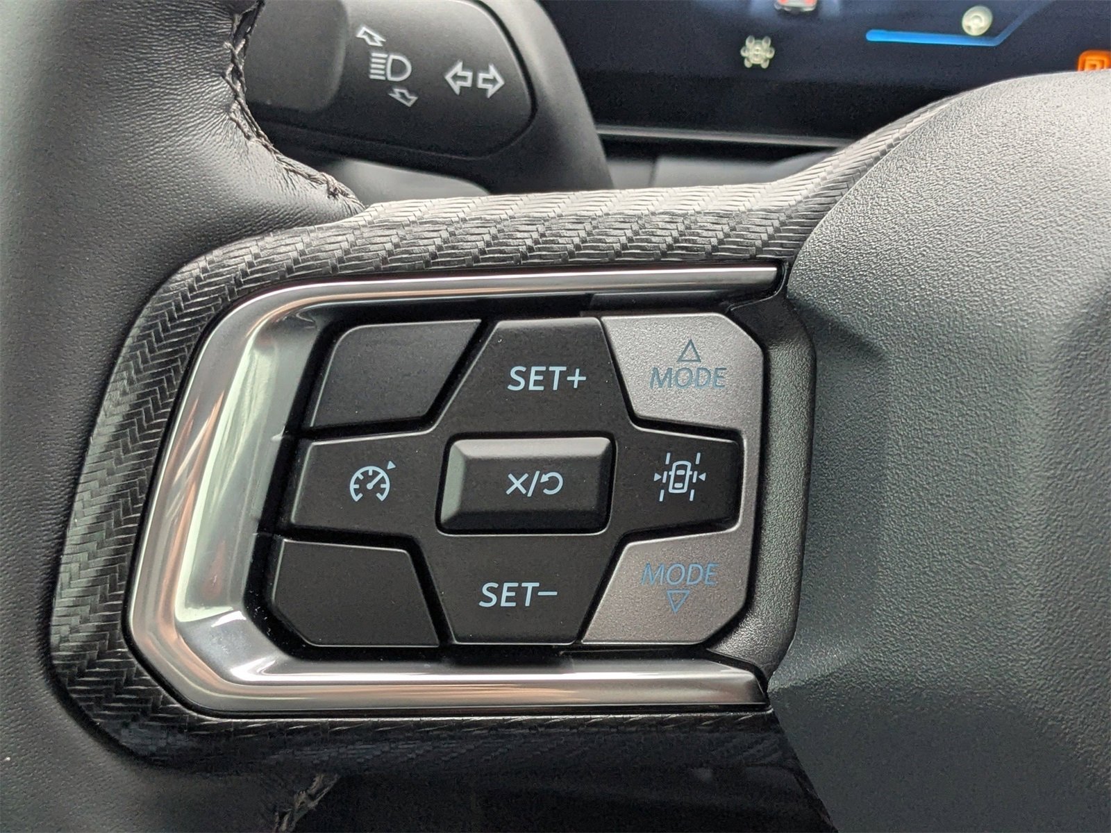 Used 2025 Ford Mustang Premium image 20