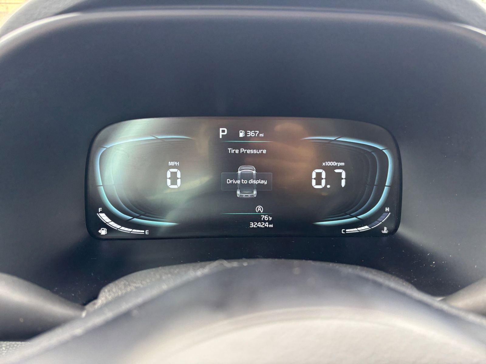 Used 2025 Kia Soul LX w/ LX Technology Package FWD image 38