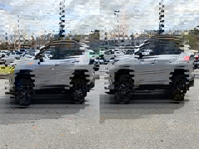 Used 2021 Toyota RAV4 XSE image 6