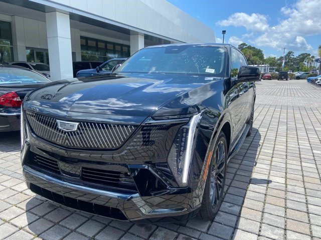 Certified 2026 Cadillac Escalade IQ Sport 2 w/ LPO, ONYX Package AWD/4WD image 3