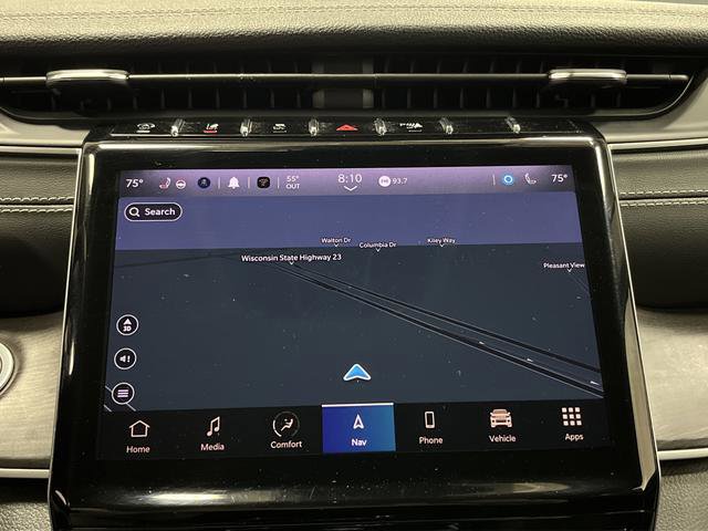 Used 2023 Jeep Grand Cherokee Limited w/ Luxury Tech Group II image 9