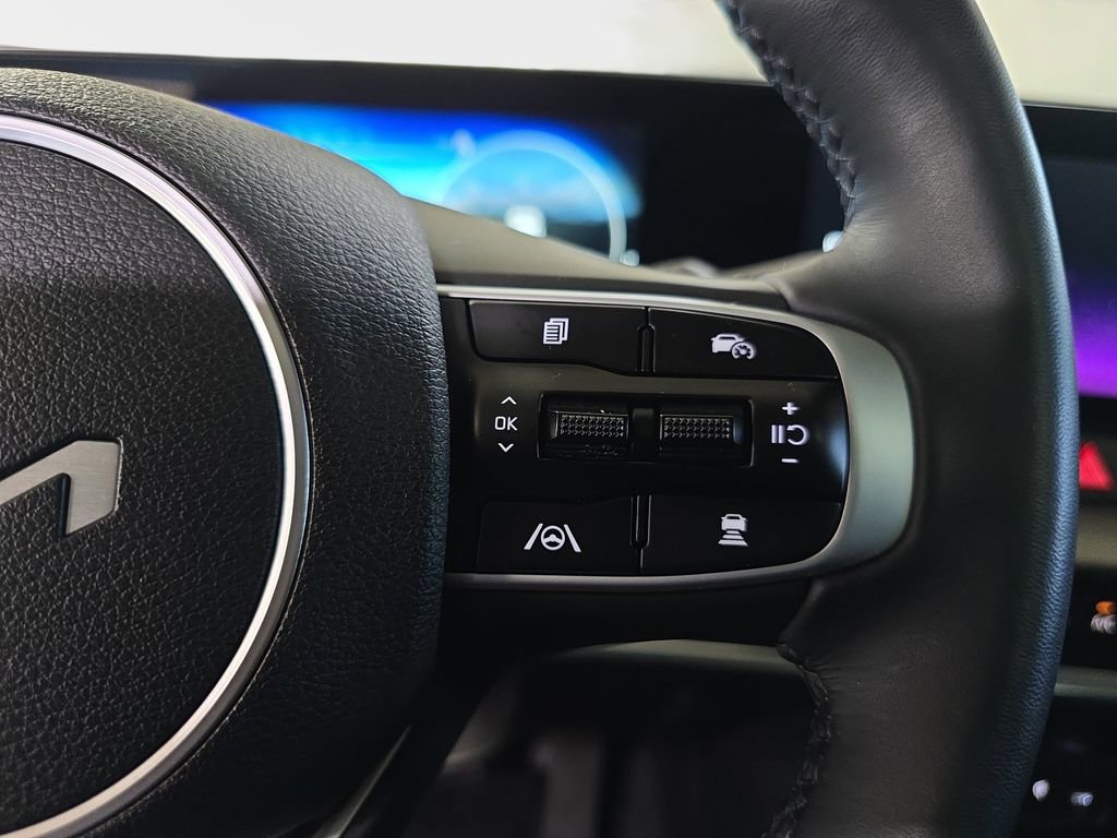 Used 2024 Kia Sportage SX image 21