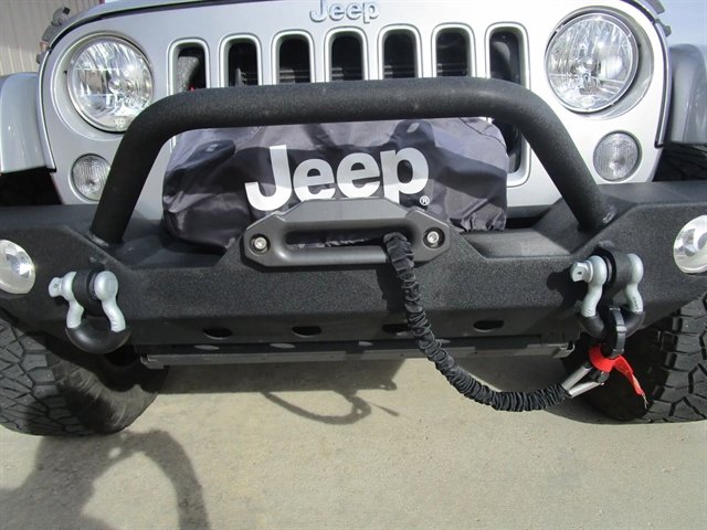 Used 2016 Jeep Wrangler Sahara w/ Dual Top Group image 38