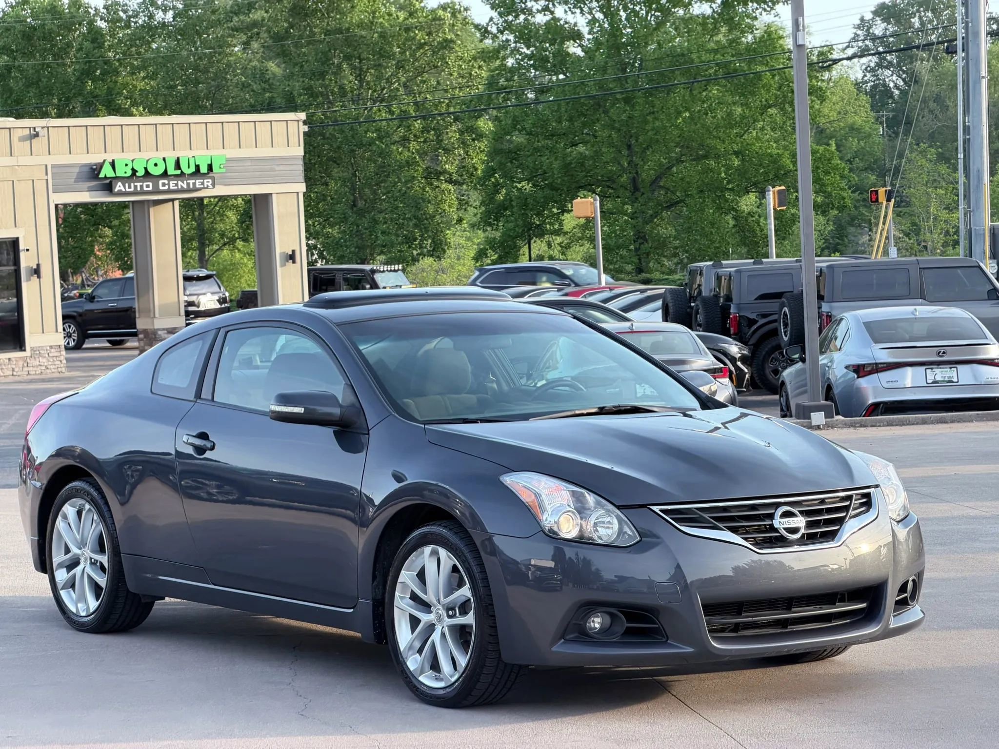 Used 2011 Nissan Altima 3.5 SR FWD image 53