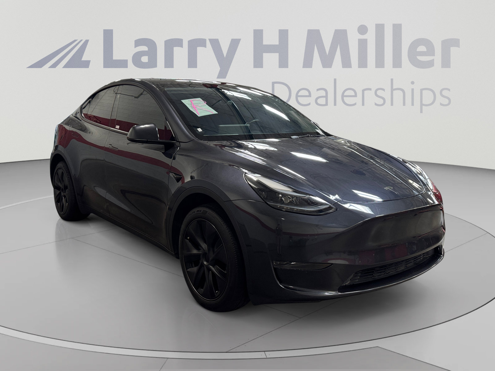 Used 2025 Tesla Model Y Long Range RWD image 7