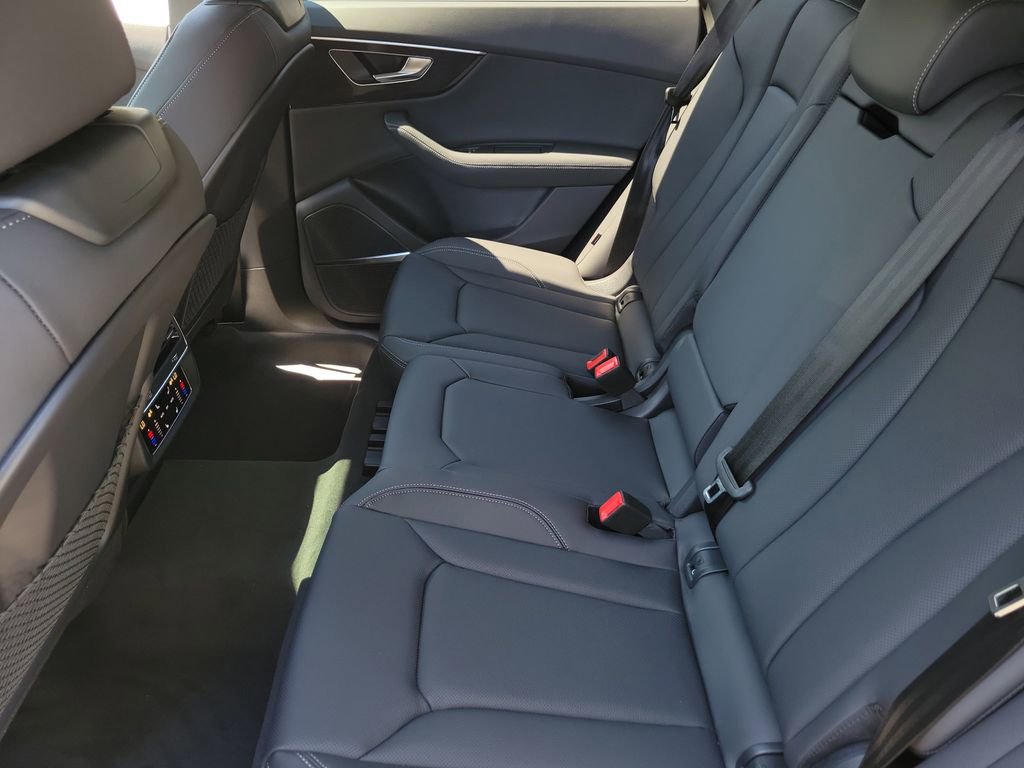 New 2026 Audi Q8 Premium Plus image 26