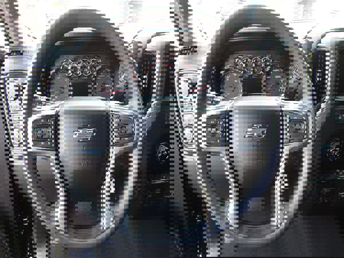 Used 2021 Chevrolet Silverado 1500 Custom Trail Boss w/ Safety Confidence Package image 6