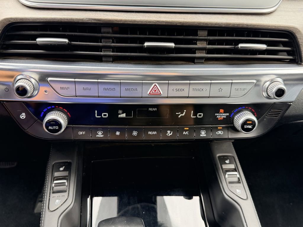Certified 2022 Kia Telluride EX w/ EX Premium Package image 28