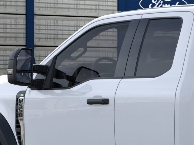 New 2026 Ford F550 4x4 Supercab Super Duty image 20