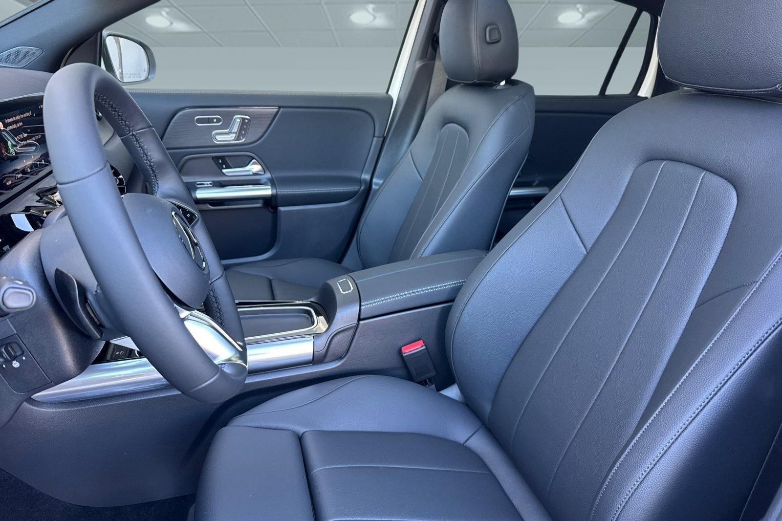 New 2026 Mercedes-Benz GLA 250 4MATIC image 5
