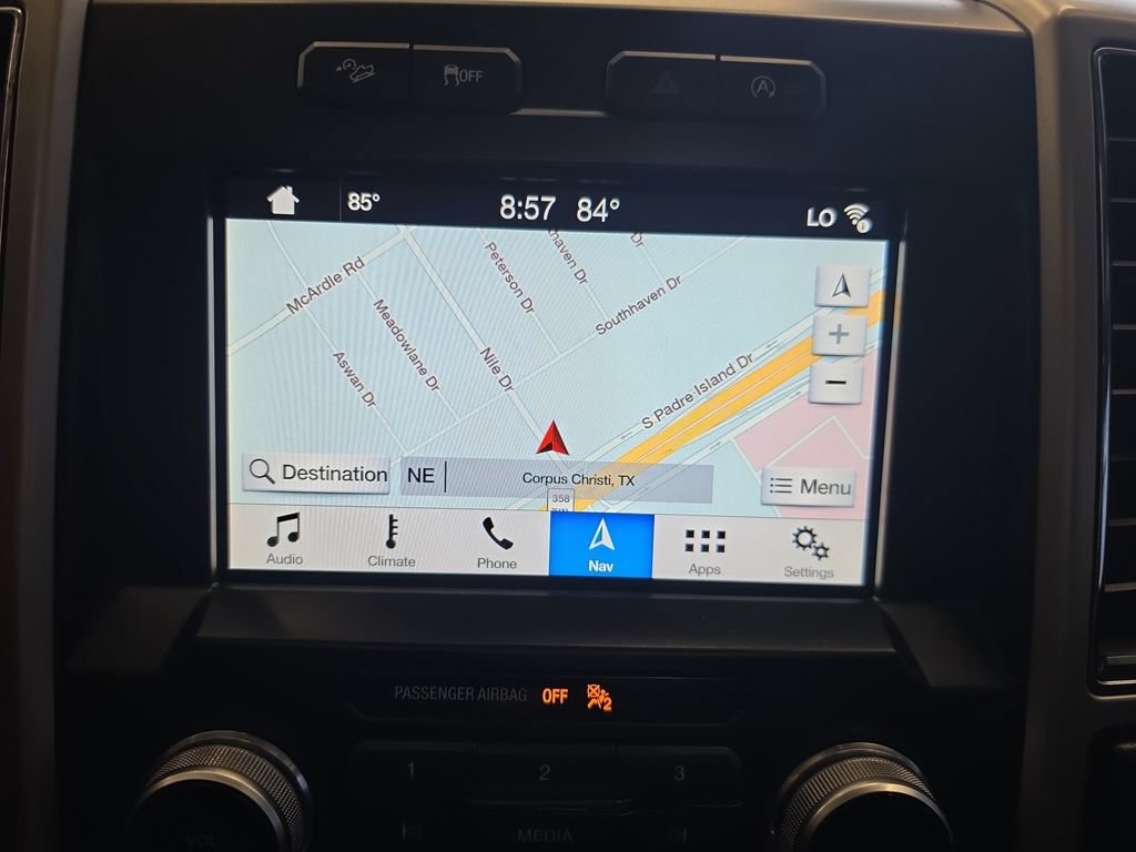 Used 2019 Ford F150 Lariat w/ Equipment Group 502A Luxury AWD/4WD image 26