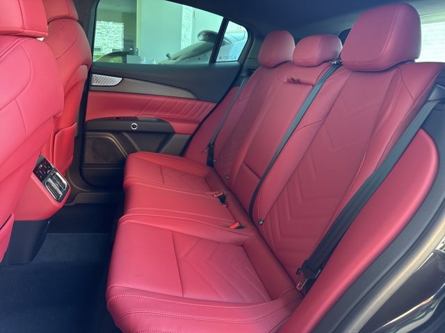 New 2025 Maserati Grecale Modena image 16