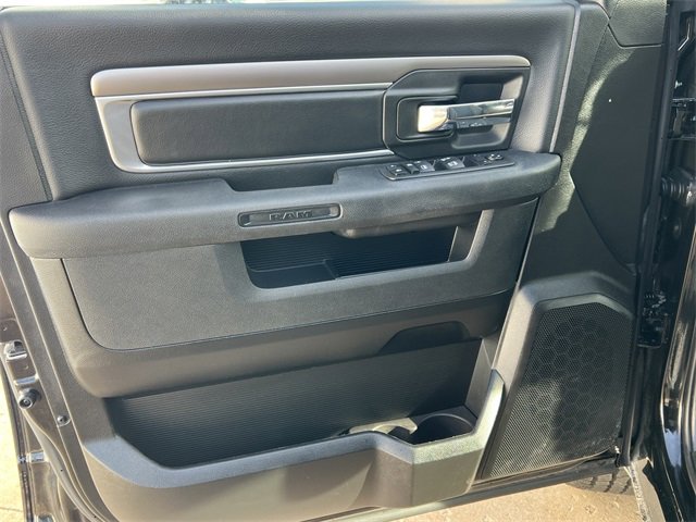 Used 2024 RAM 1500 Classic Warlock image 15