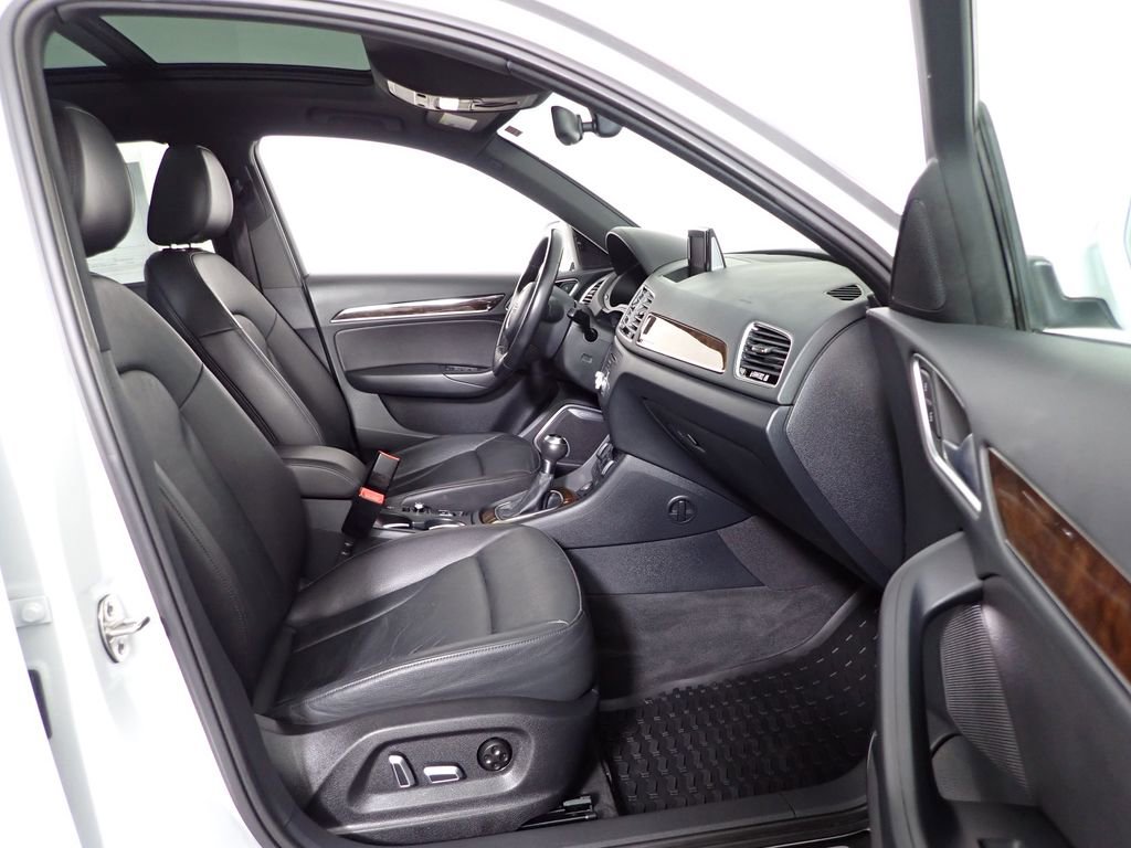 Used 2017 Audi Q3 2.0T Prestige image 36