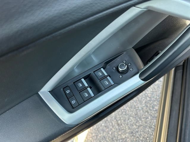 Used 2021 Audi Q3 2.0T Premium w/ Convenience Package image 19