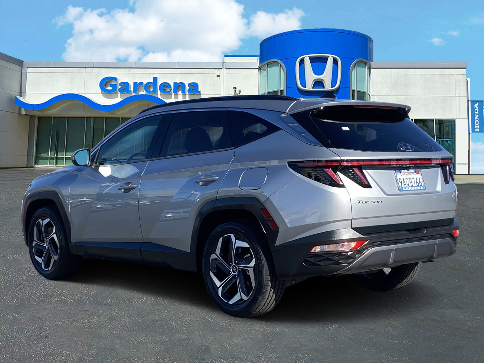 Used 2022 Hyundai Tucson Limited w/ Cargo Package image 4