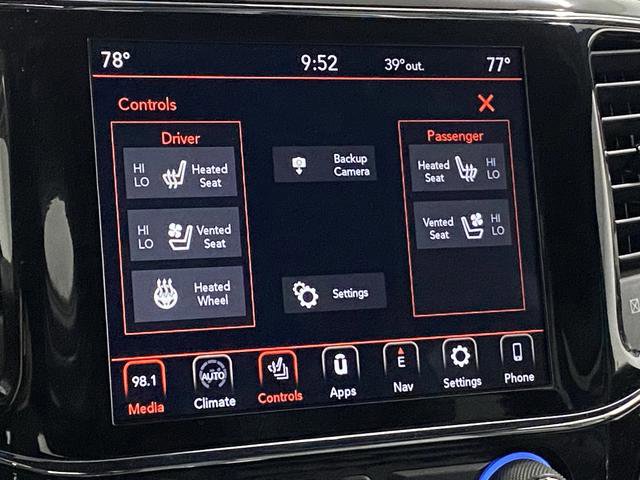 Used 2021 Jeep Grand Cherokee Limited w/ Luxury Group II AWD/4WD image 12