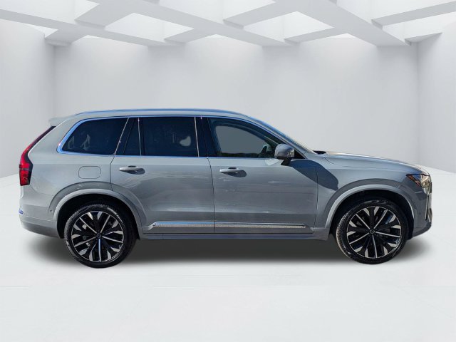 Certified 2026 Volvo XC90 B6 Ultra AWD/4WD image 3