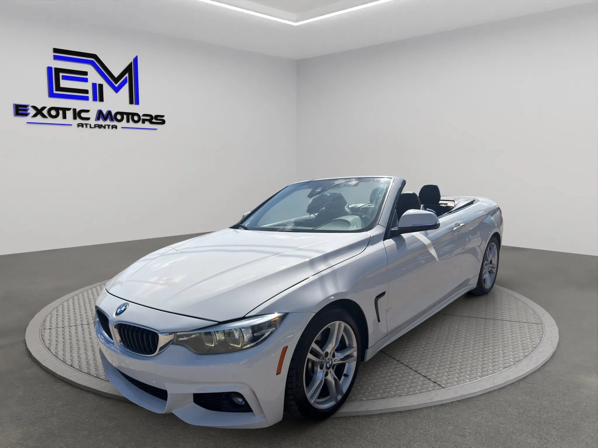Used 2018 BMW 440i Convertible RWD image 2