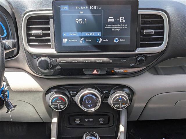 Used 2023 Hyundai Venue SEL FWD image 14