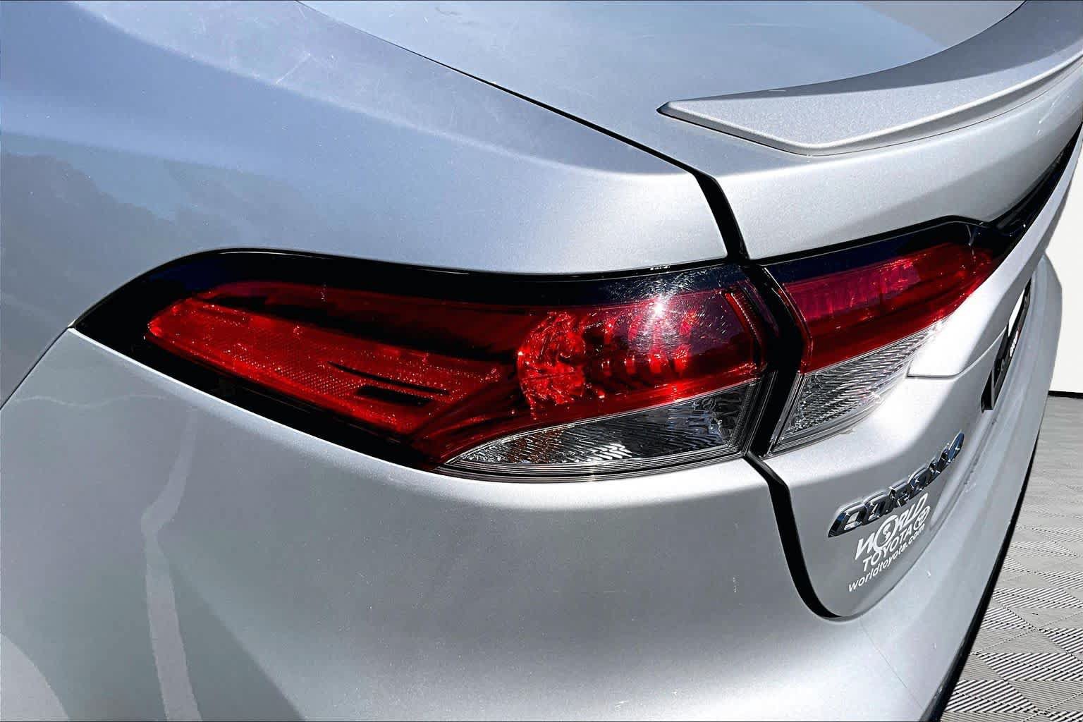 Certified 2025 Toyota Corolla SE FWD image 29