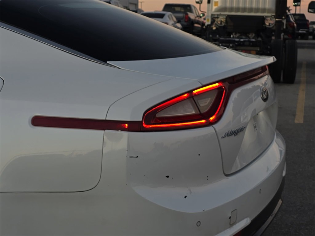 Used 2018 Kia Stinger Premium image 33