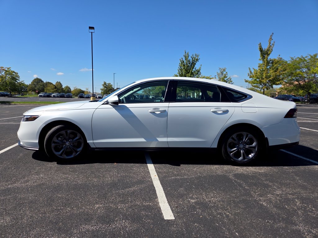 Certified 2024 Honda Accord EX image 18