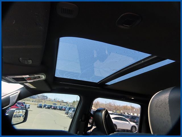 Used 2022 RAM 1500 Laramie AWD/4WD image 23