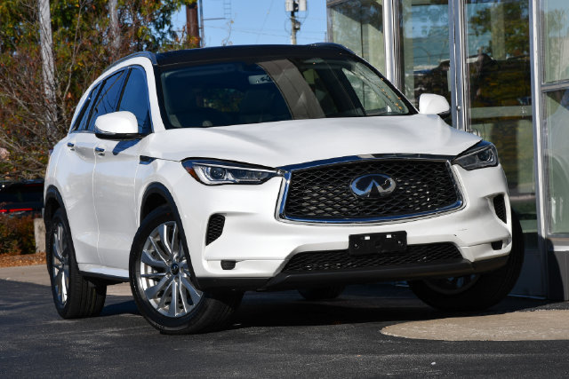 Used 2023 INFINITI QX50 Luxe AWD/4WD image 5