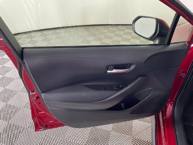 Used 2026 Toyota Corolla SE w/ SE Package FWD image 14