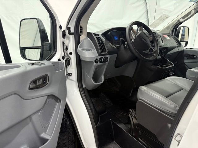 Used 2015 Ford Transit 350 XL image 25