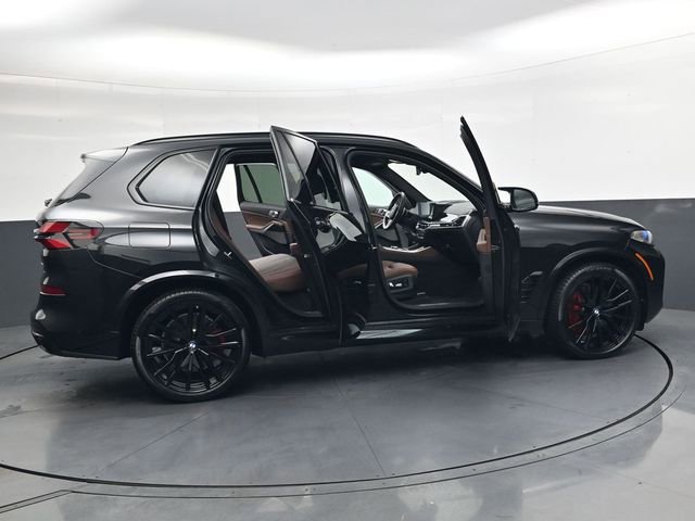 Used 2024 BMW X5 M60i w/ Climate Comfort Package image 36