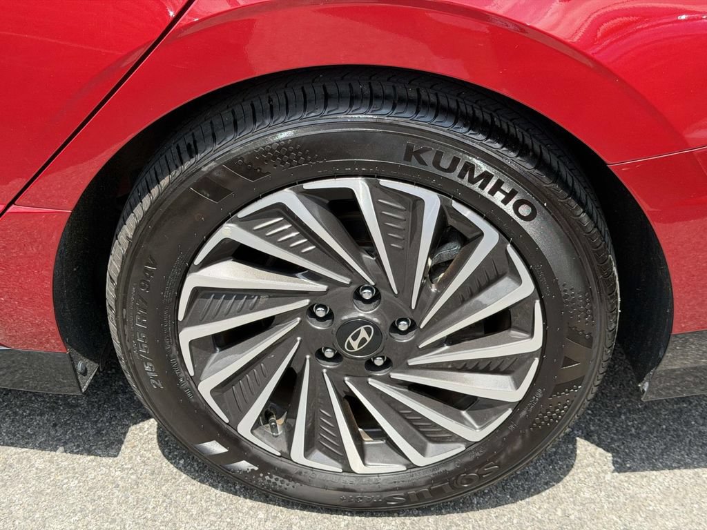 Certified 2025 Hyundai Sonata SEL FWD image 10