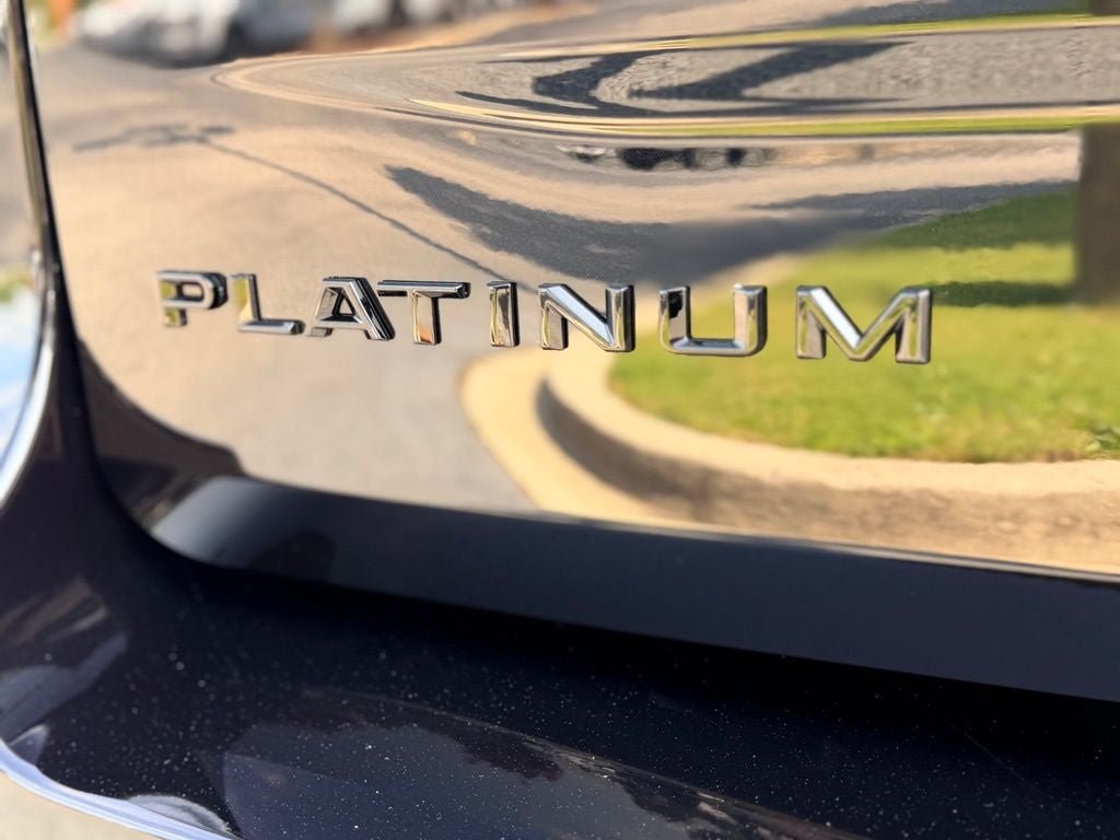 New 2026 Ford Expedition Max Platinum w/ Stealth Appearance Package AWD/4WD image 5
