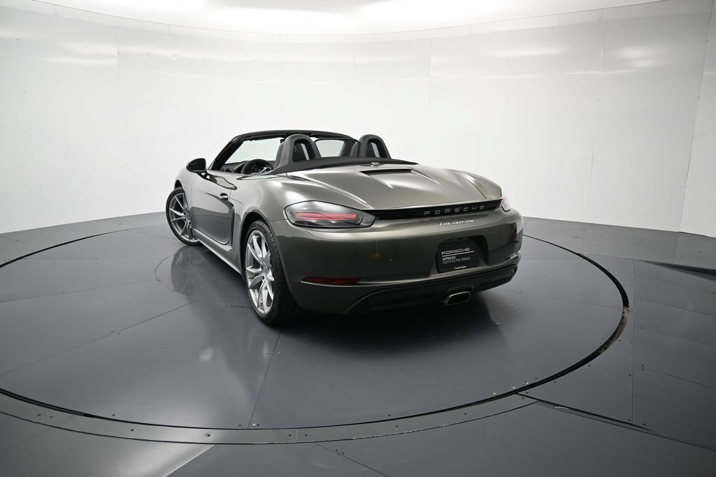 Used 2021 Porsche 718 Boxster RWD image 36