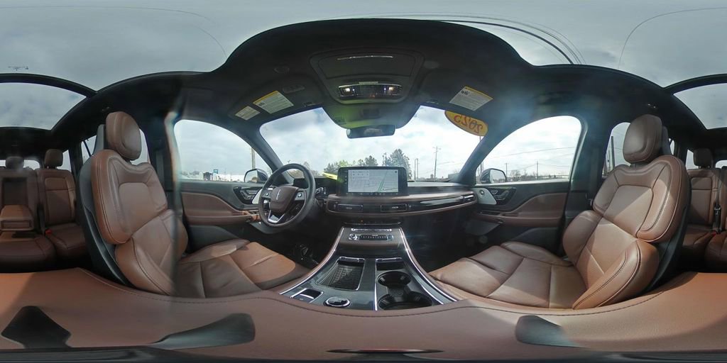 Used 2025 Lincoln Aviator Reserve w/ Equipment Group 201A image 27