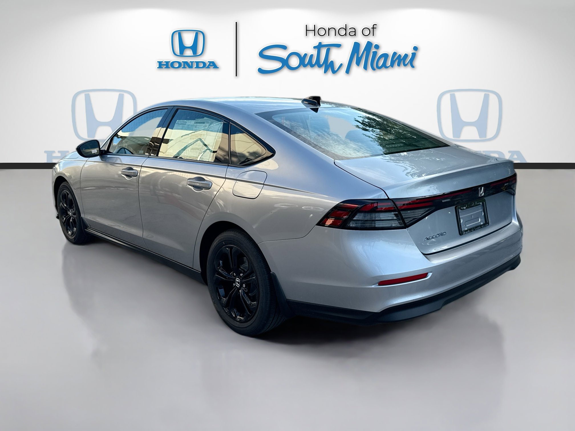 New 2025 Honda Accord SE image 4