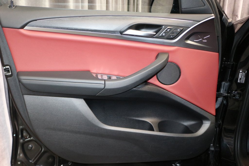 Certified 2023 BMW X4 xDrive30i w/ M Sport Package image 11