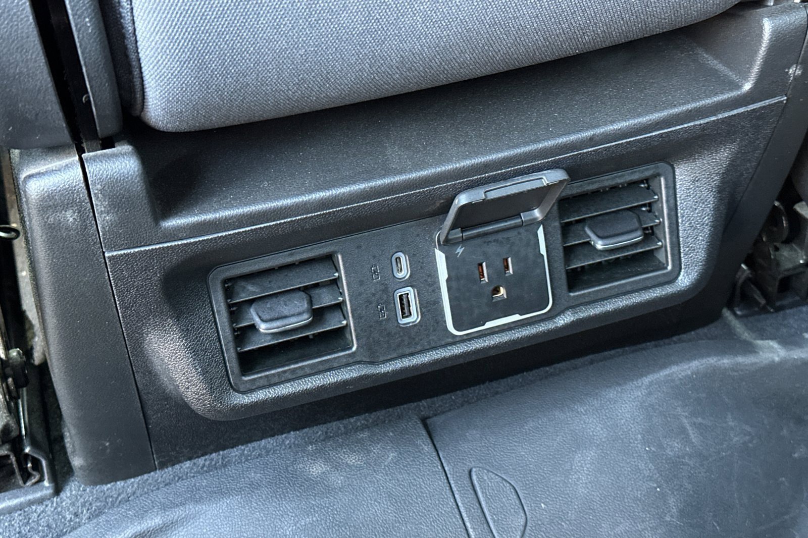 Used 2023 Chevrolet Silverado 1500 LT Trail Boss w/ Protection Package image 40