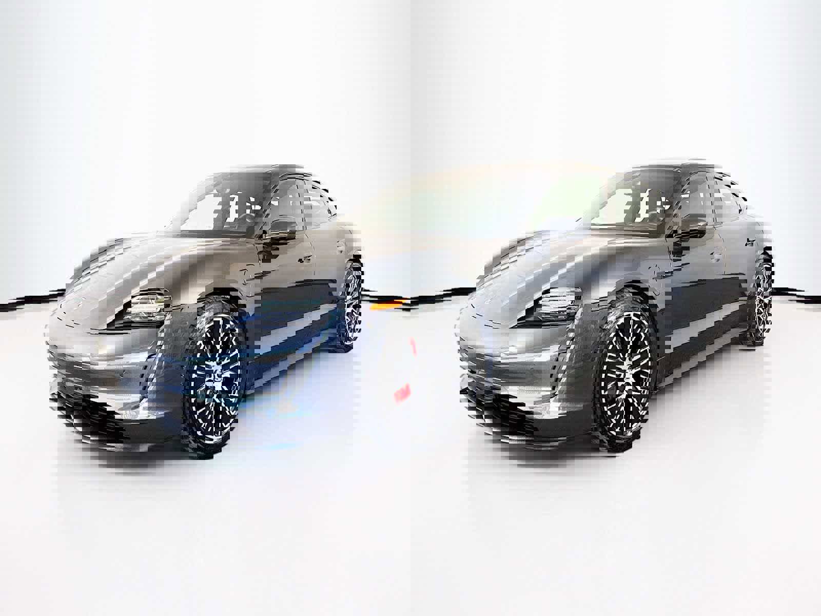 Used 2020 Porsche Taycan 4S image 1