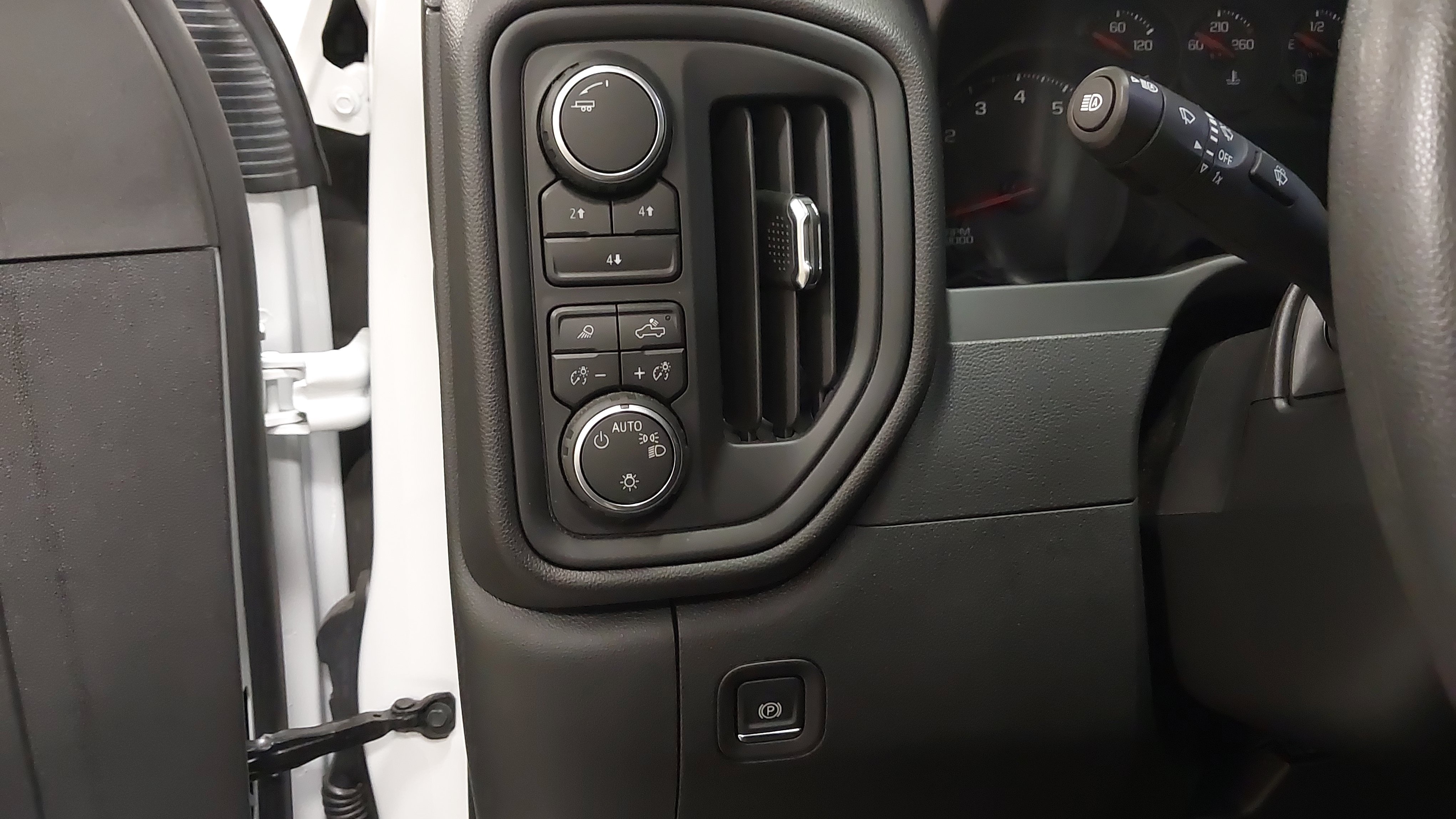Used 2026 Chevrolet Silverado 2500 W/T w/ WT/CX Safety Package AWD/4WD image 23
