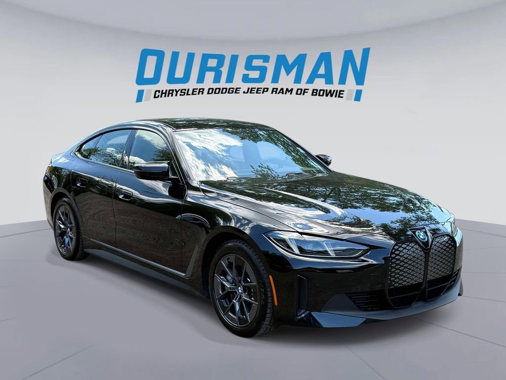 Used 2025 BMW i4 xDrive40i AWD/4WD image 1