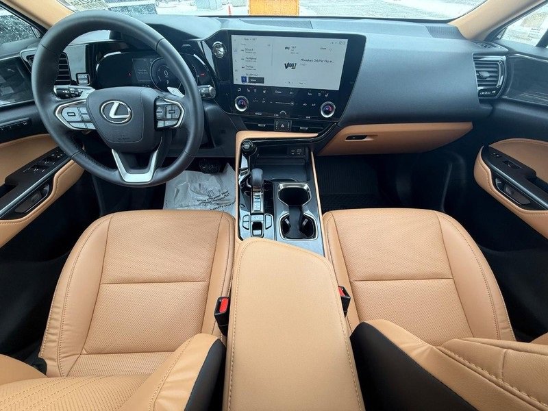 Used 2025 Lexus NX 350h AWD w/ Premium Package image 14